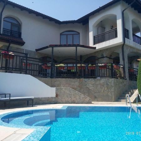 Къща За Гости Мускат 2 Aheloy Extérieur photo