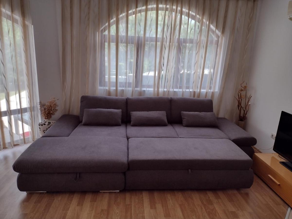 Къща За Гости Мускат 2 Aheloy Extérieur photo