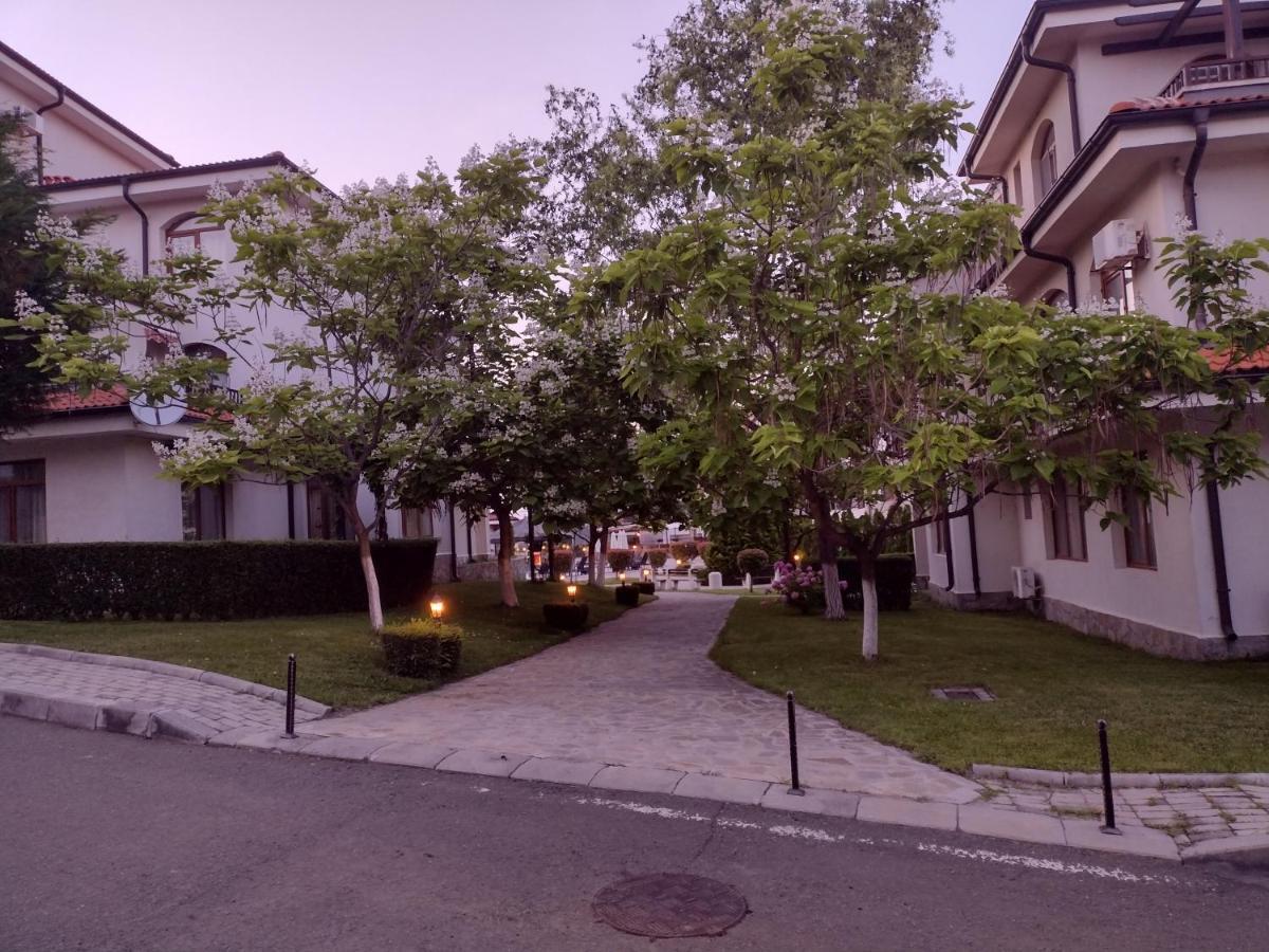 Къща За Гости Мускат 2 Aheloy Extérieur photo