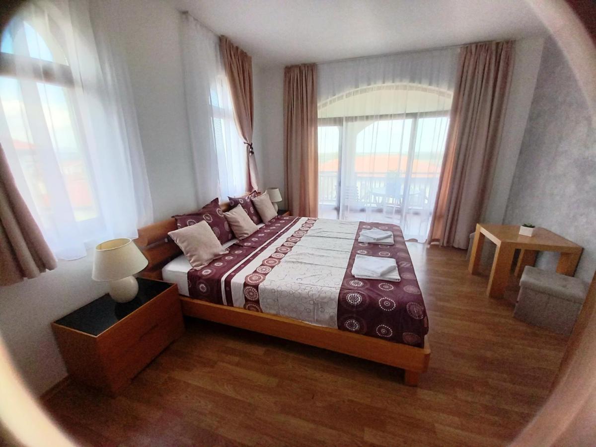Къща За Гости Мускат 2 Aheloy Extérieur photo
