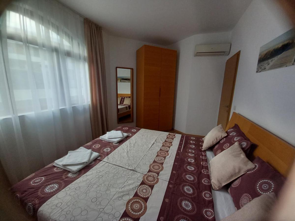 Къща За Гости Мускат 2 Aheloy Extérieur photo