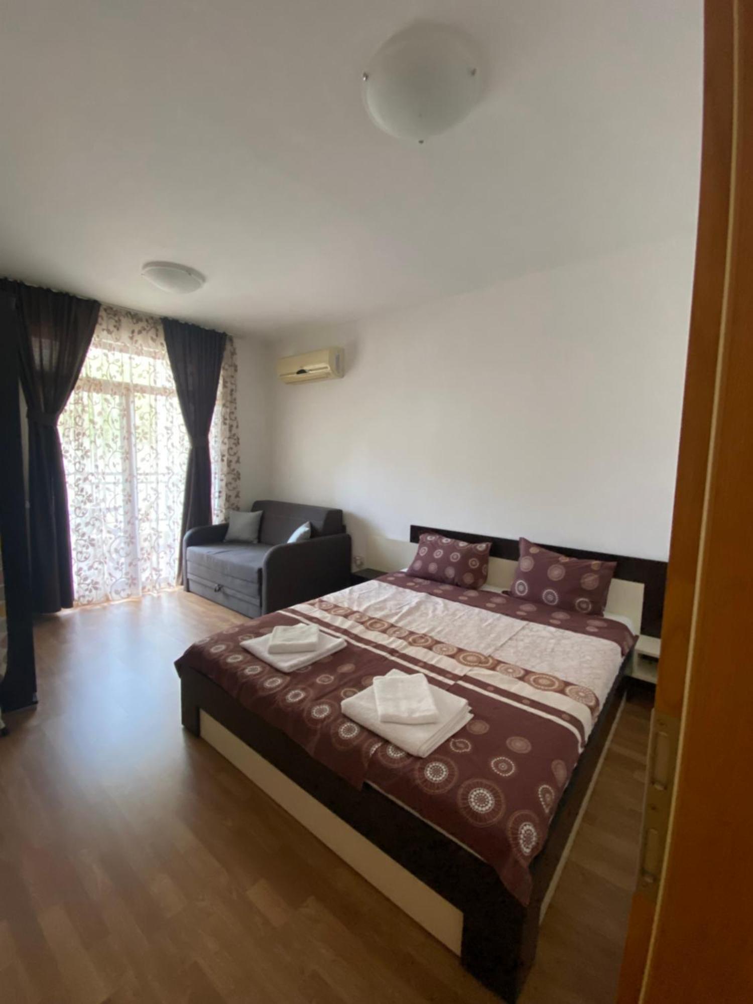 Къща За Гости Мускат 2 Aheloy Extérieur photo