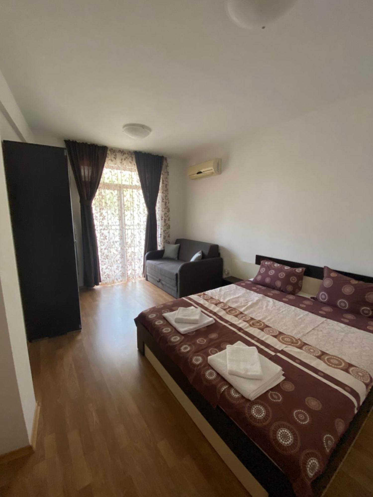 Къща За Гости Мускат 2 Aheloy Extérieur photo