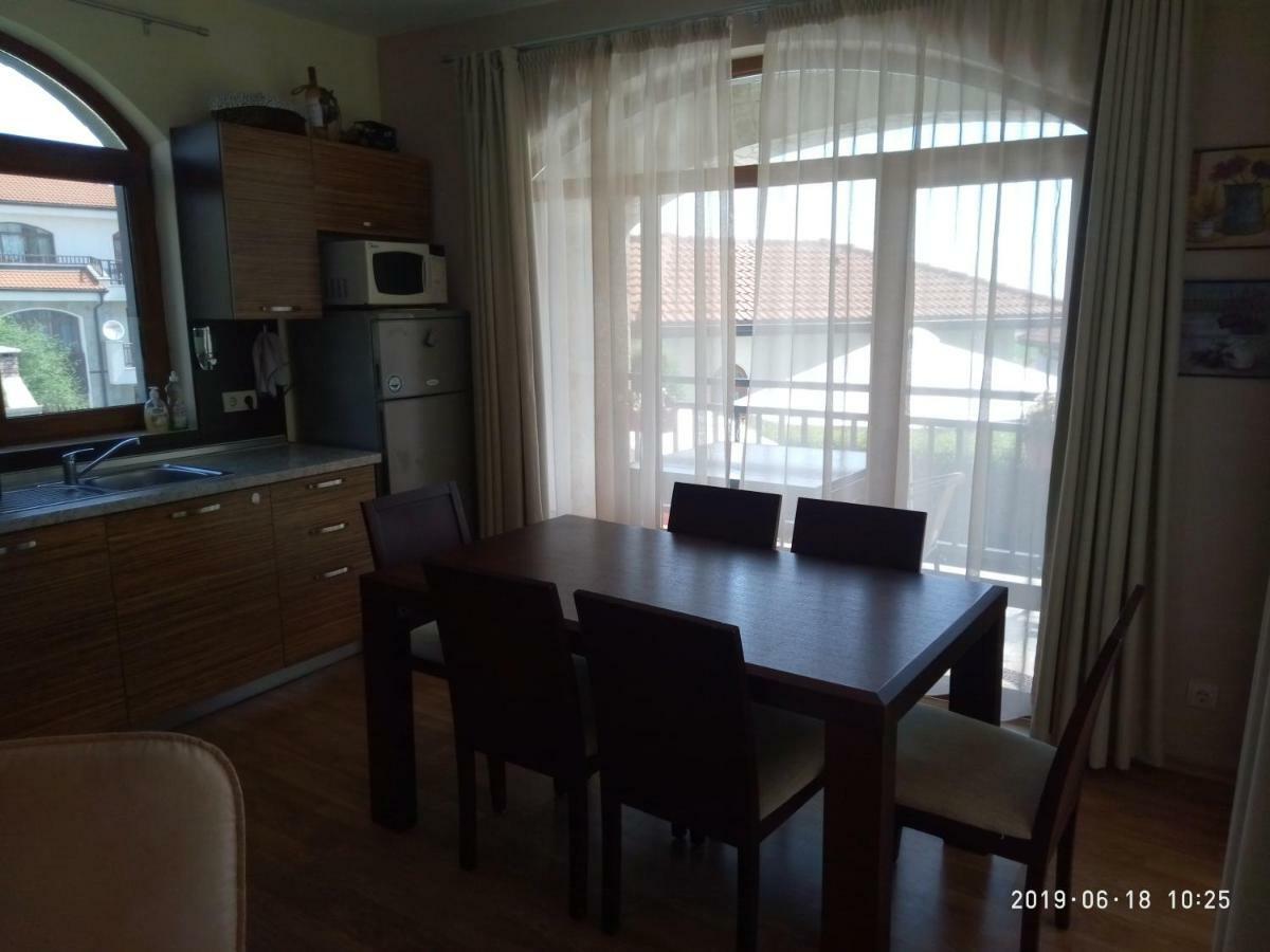 Къща За Гости Мускат 2 Aheloy Extérieur photo